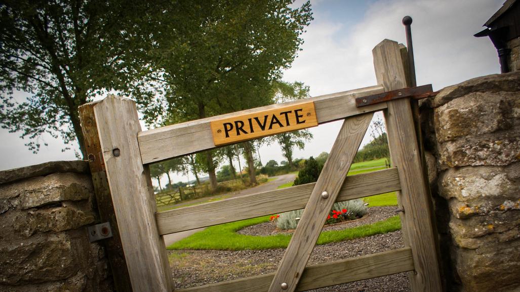 Gate Sign