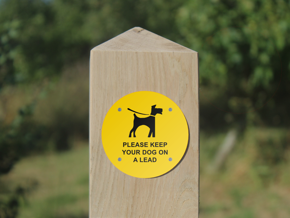 Waymarker Disc - Please Keep Your Dog on a Lead